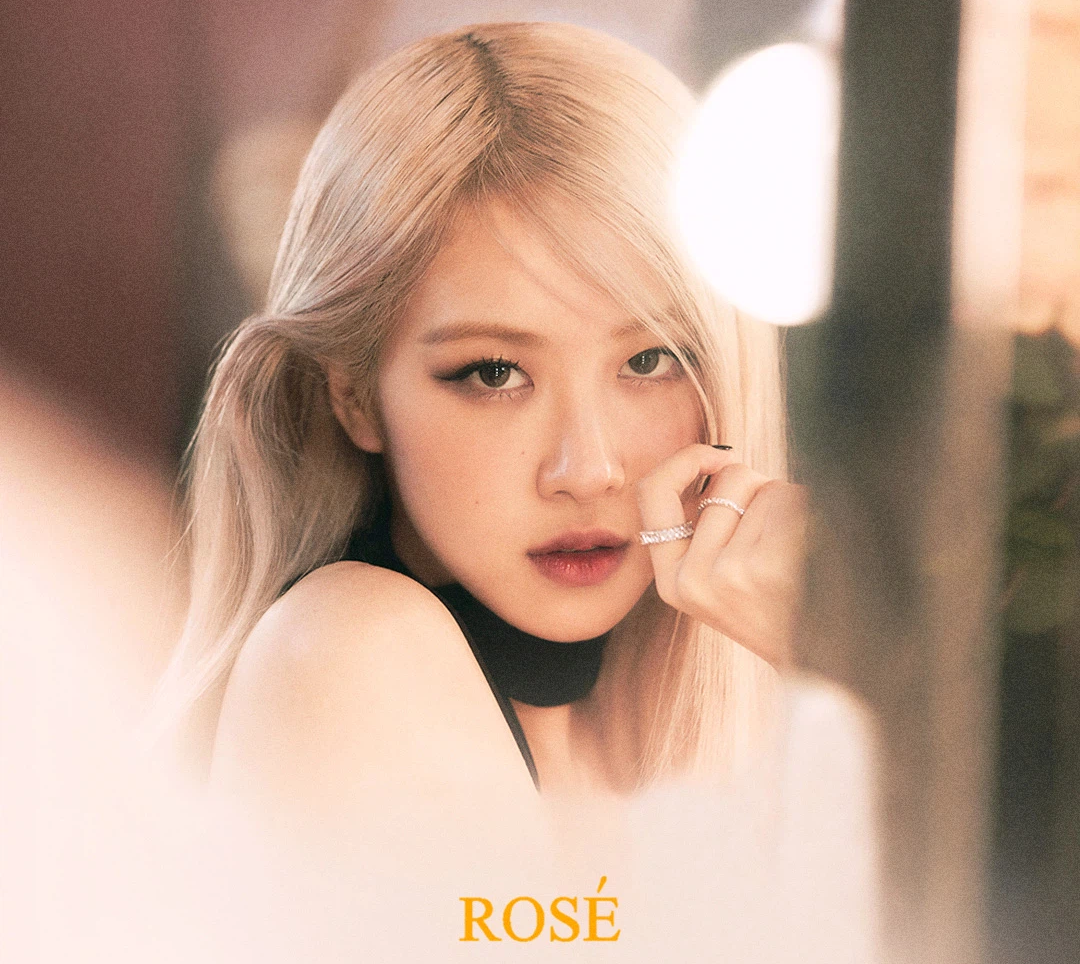 Knet mắng YG vì album của Rosé chỉ có 2 bài, chưa nghe đã đoán nhạc khác hẳn BLACKPINK dựa vào chi tiết đặc biệt - Ảnh 3. Knet mắng YG vì album của Rosé chỉ có 2 bài, chưa nghe đã đoán nhạc khác hẳn BLACKPINK dựa vào chi tiết đặc biệt - Ảnh 3.