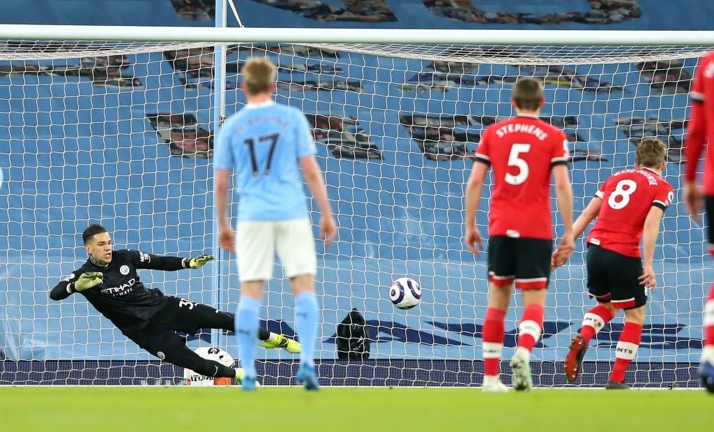 De Bruyne và Mahrez mỗi người 1 bàn, Man City huỷ diệt Southampton - Ảnh 3.