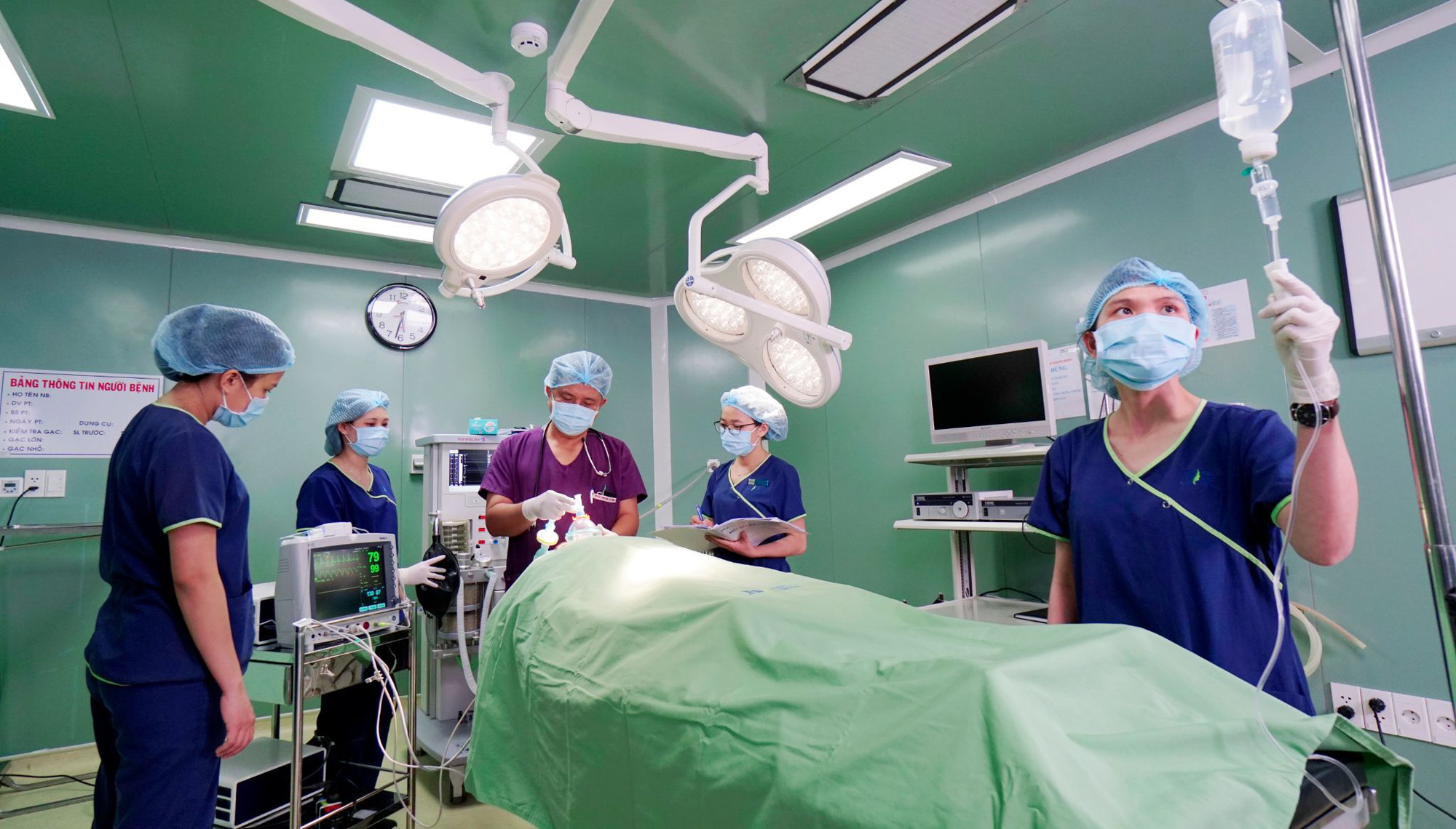 Chuyên gia vạch trần sự thật tàn nhẫn về nạn “thẩm mỹ chui” - Ảnh 2.