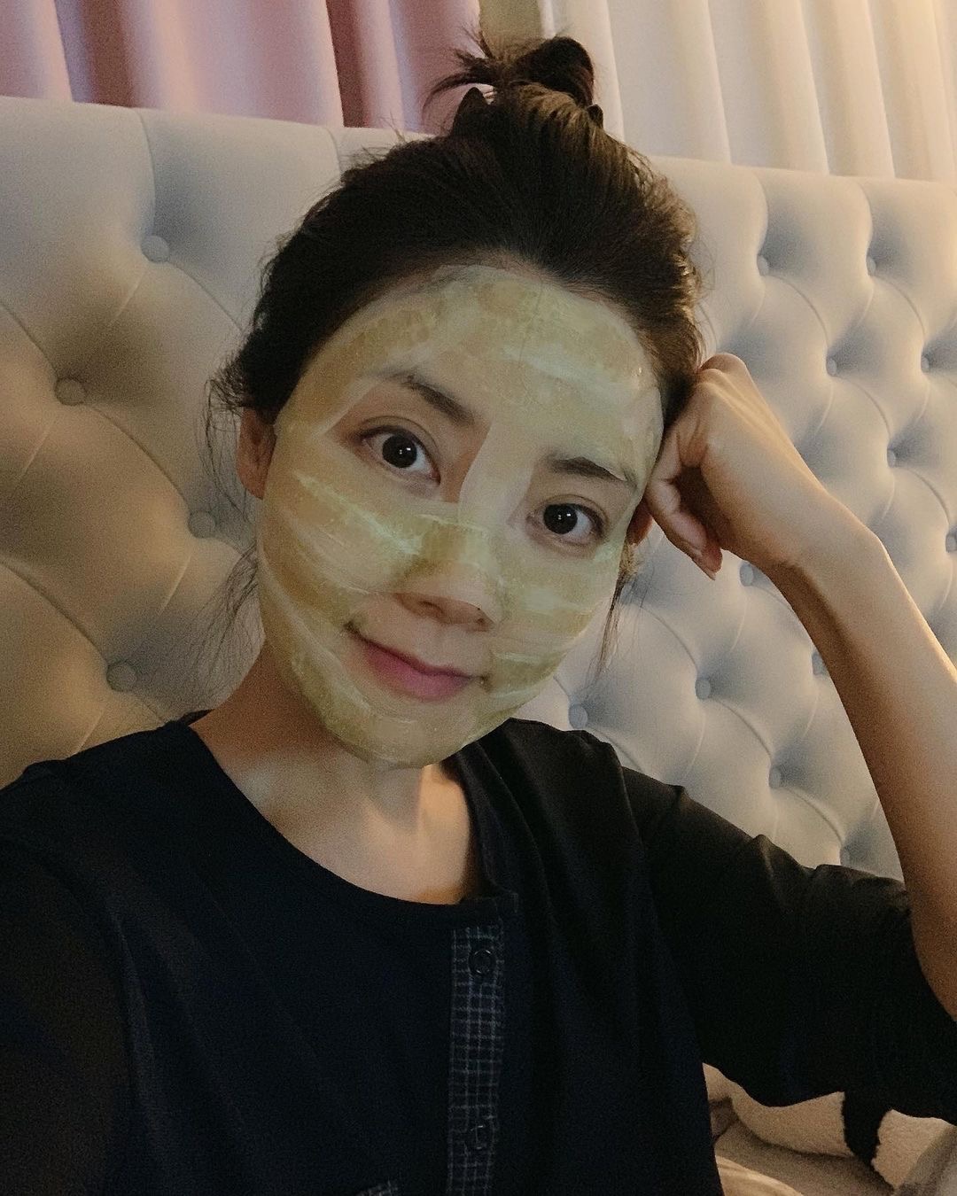 Beauty Blogger Hàn Quốc 42 tuổi tiết lộ bí quyết trẻ hóa làn da, níu giữ thanh xuân - Ảnh 4.