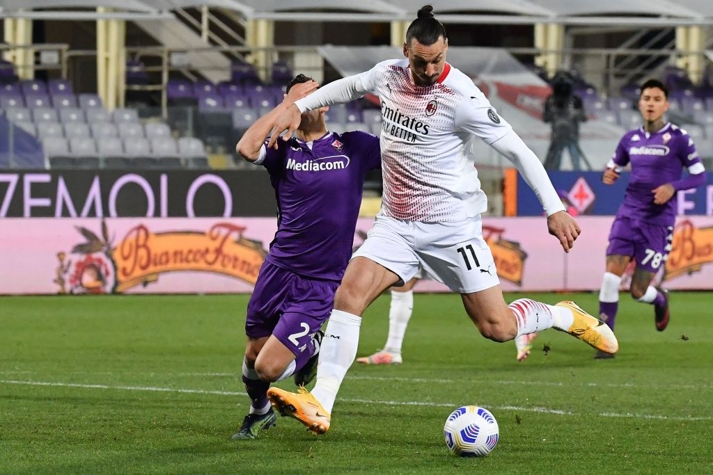 Thắng kịch tính Fiorentina, Milan gia tăng cách biệt với Juventus - Ảnh 3.