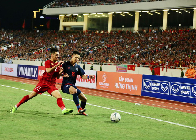 VFF hoàn tiền vé trận đấu giữa ĐT Việt Nam – ĐT Indonesia cho khán giả - Ảnh 1.