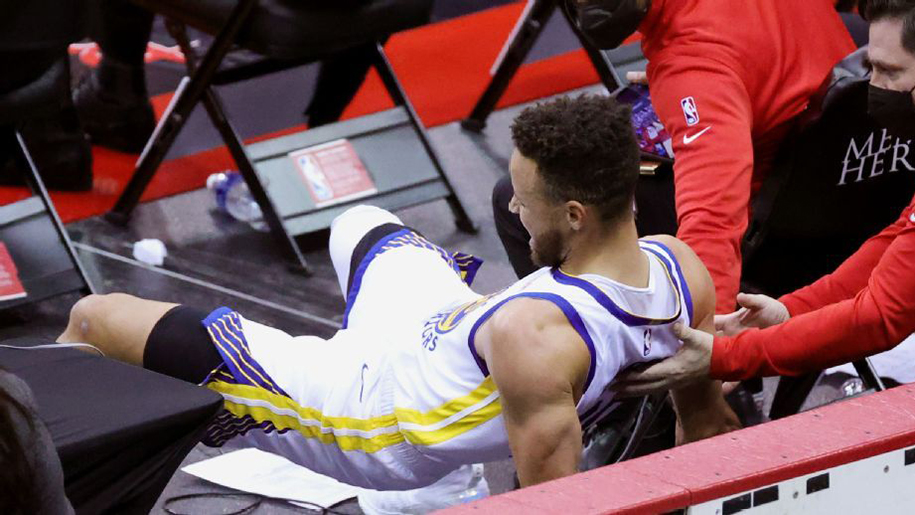 Stephen Curry tiếp tục làm bạn với băng ghế dự bị - Ảnh 1.