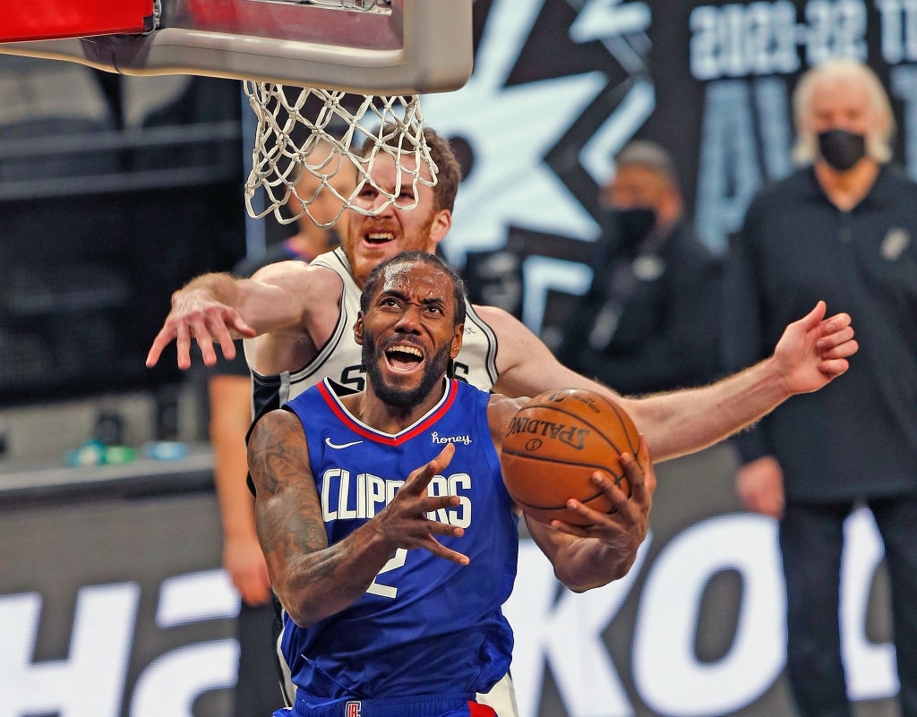 Los Angeles Clippers dần lấy lại sự ổn định, hất văng Los Angeles Lakers ra khỏi top 3 - Ảnh 2.