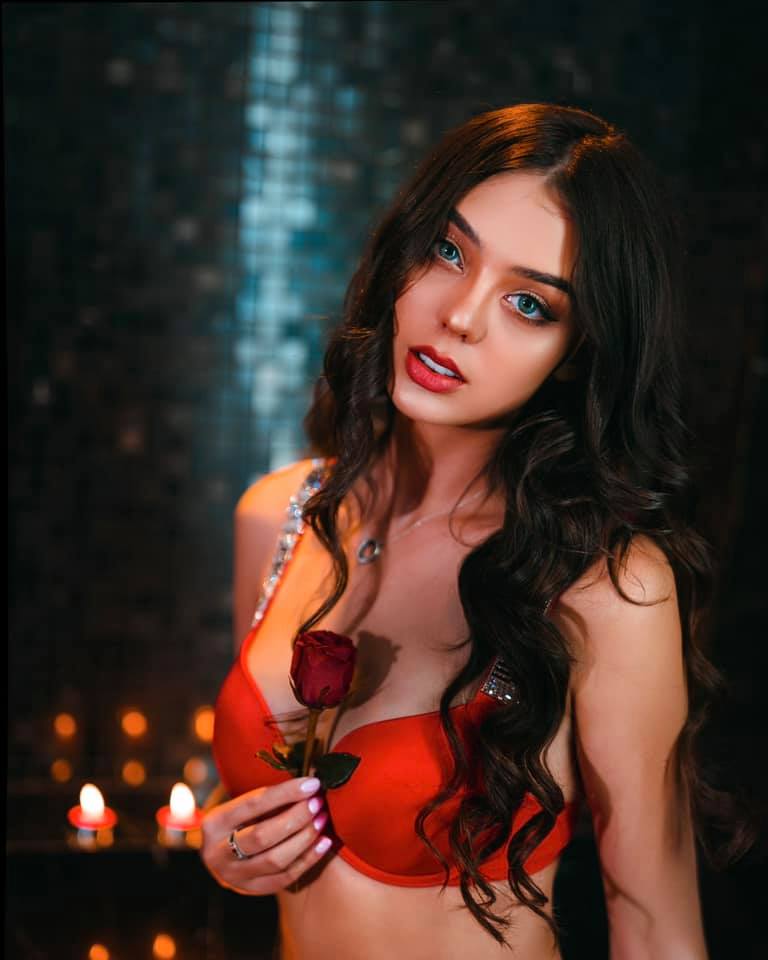 Vẻ nóng bỏng của 2 người đẹp Ukraine đang gây sốt showbiz Việt - Ảnh 10.