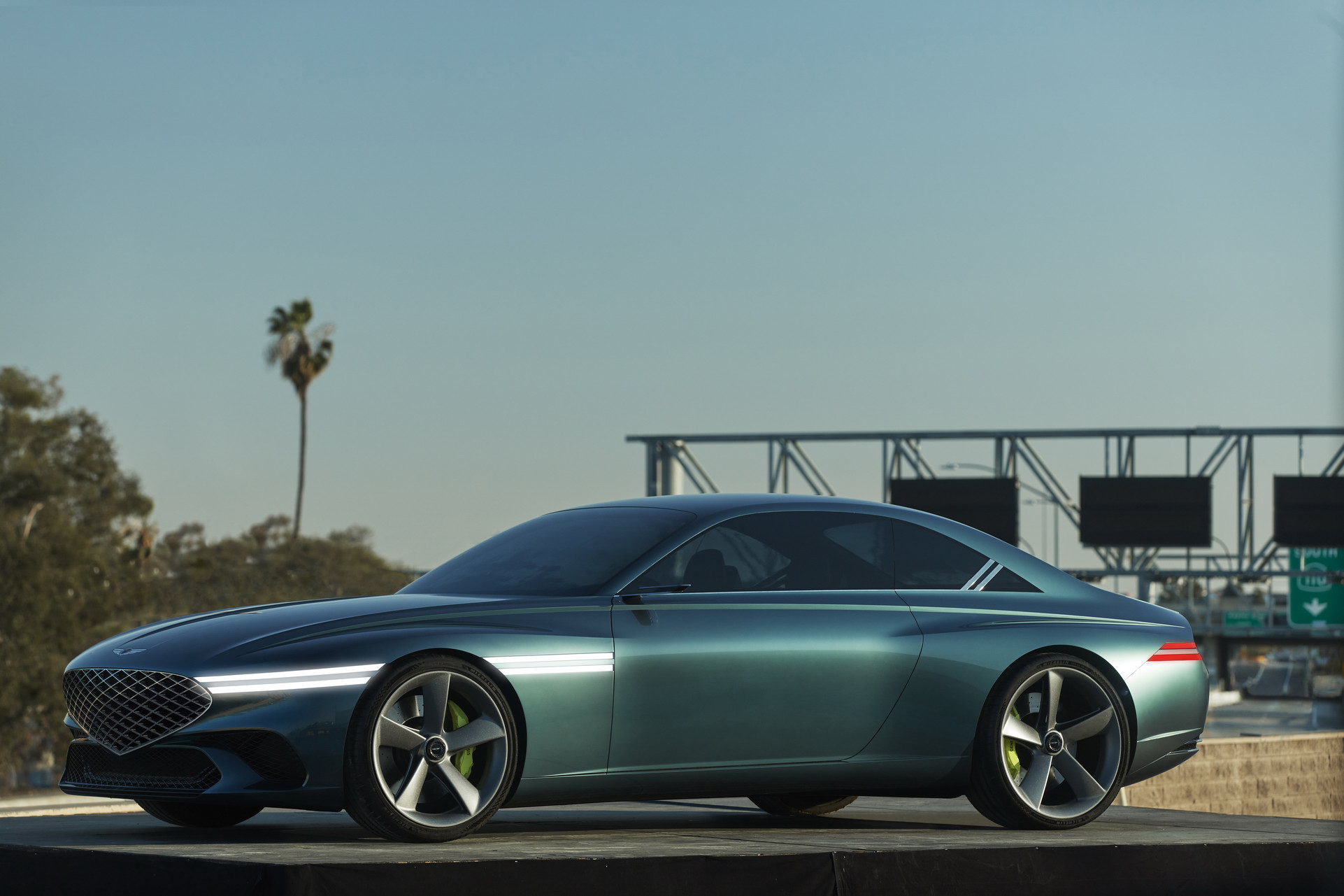 Ra mắt Genesis X Coupe Concept - Xe sang Hàn ngày càng đẹp lên trông thấy - Ảnh 5.