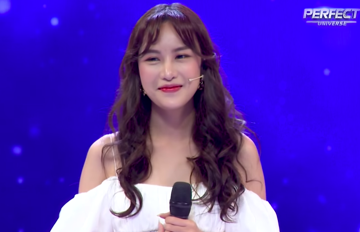 Nàng hot girl siêu xinh được soái ca bí ẩn mời đến tỏ tình, kể ra lý lịch gia đình mới biết chẳng phải dạng vừa! - Ảnh 1.