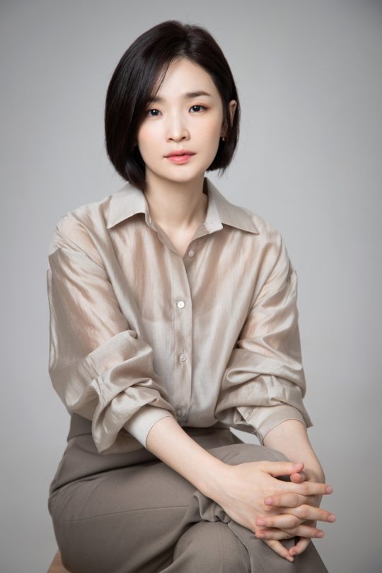 Đối đầu với Song Hye Kyo, Son Ye Jin đóng phim &quot;30 chưa phải là hết&quot; phiên bản Hàn, sẽ vào vai của Giang Sở Ảnh? - Ảnh 3.