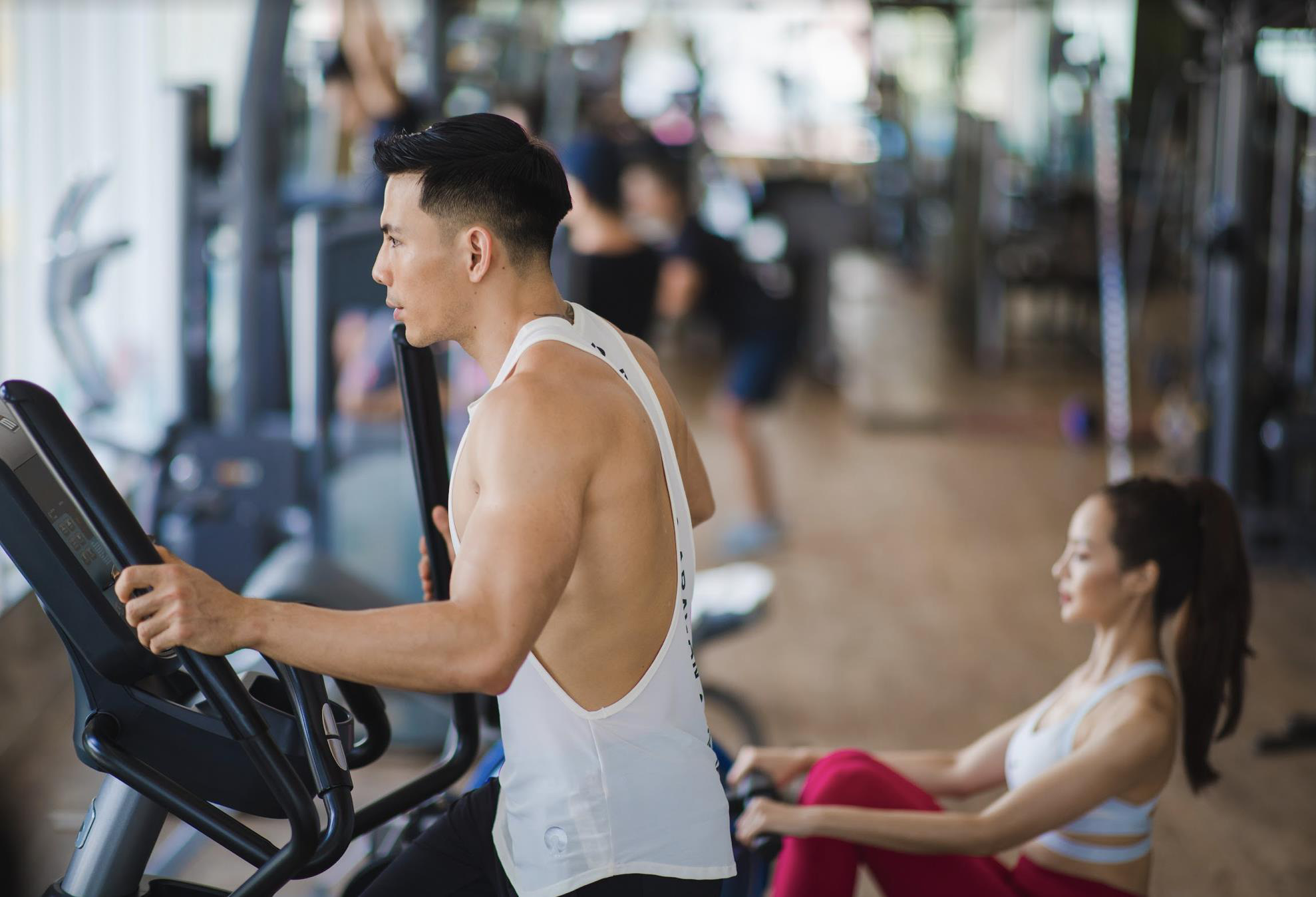 “Điểm danh” dàn sao nổi tiếng thường ghé phòng tập Diamond Fitness Center - Ảnh 2.