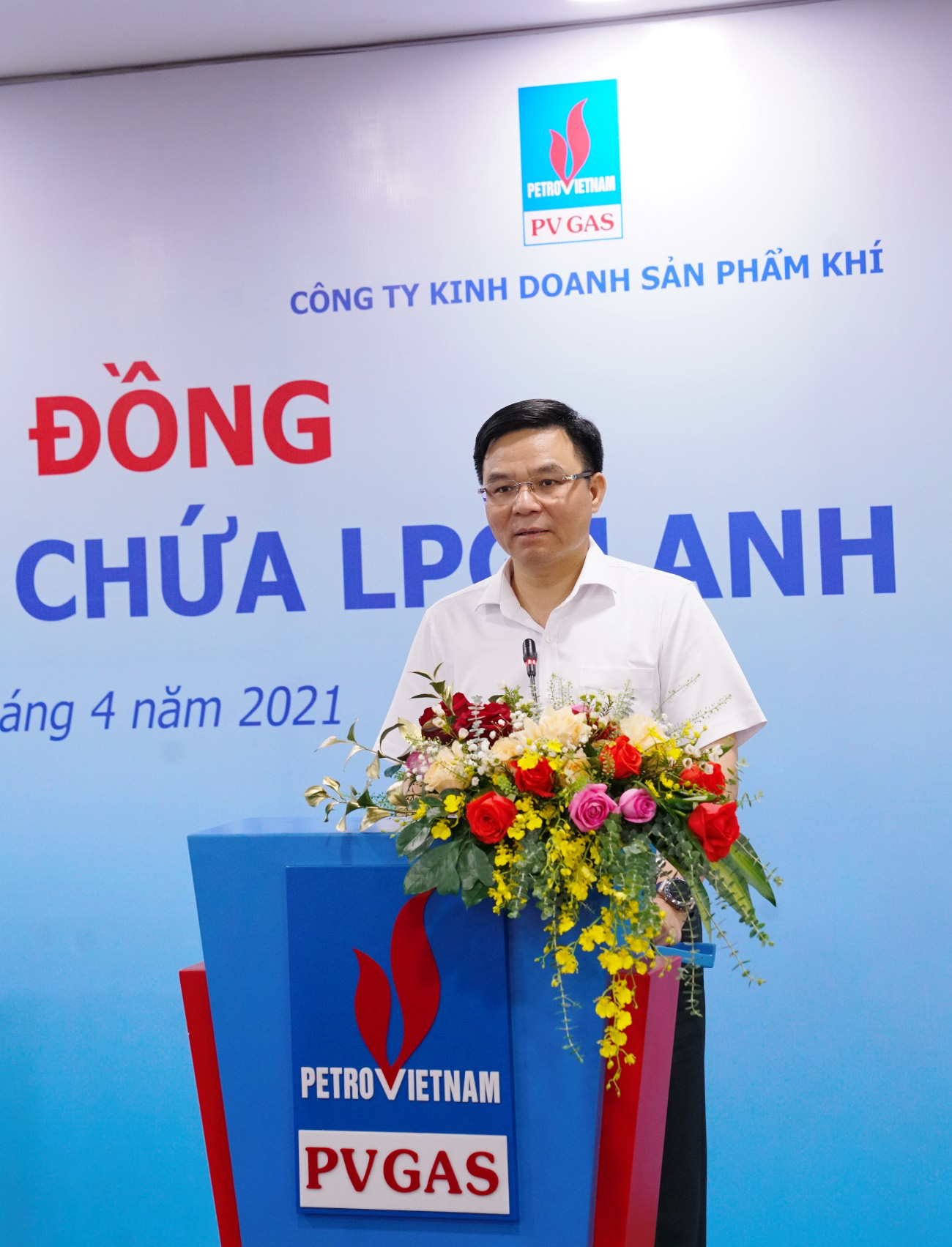 PV GAS và PTSC ký kết hợp đồng cung cấp tàu kho nổi chứa LPG lạnh - Ảnh 3.