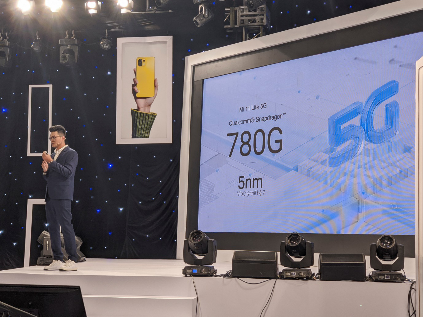 CellphoneS mở bán Xiaomi Mi 11 Lite 5G, siêu phẩm với chip Snap 780 đầu tiên của Xiaomi - Ảnh 1.