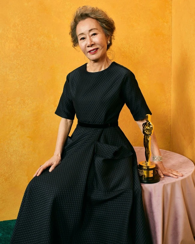 Giành cả giải Oscar nhưng sao Hàn 74 tuổi không quan tâm đến Hollywood, netizen đang phẫn nộ bỗng quay xe vì lý do đằng sau - Ảnh 7. Giành cả giải Oscar nhưng sao Hàn 74 tuổi không quan tâm đến Hollywood, netizen đang phẫn nộ bỗng quay xe vì lý do đằng sau - Ảnh 7.
