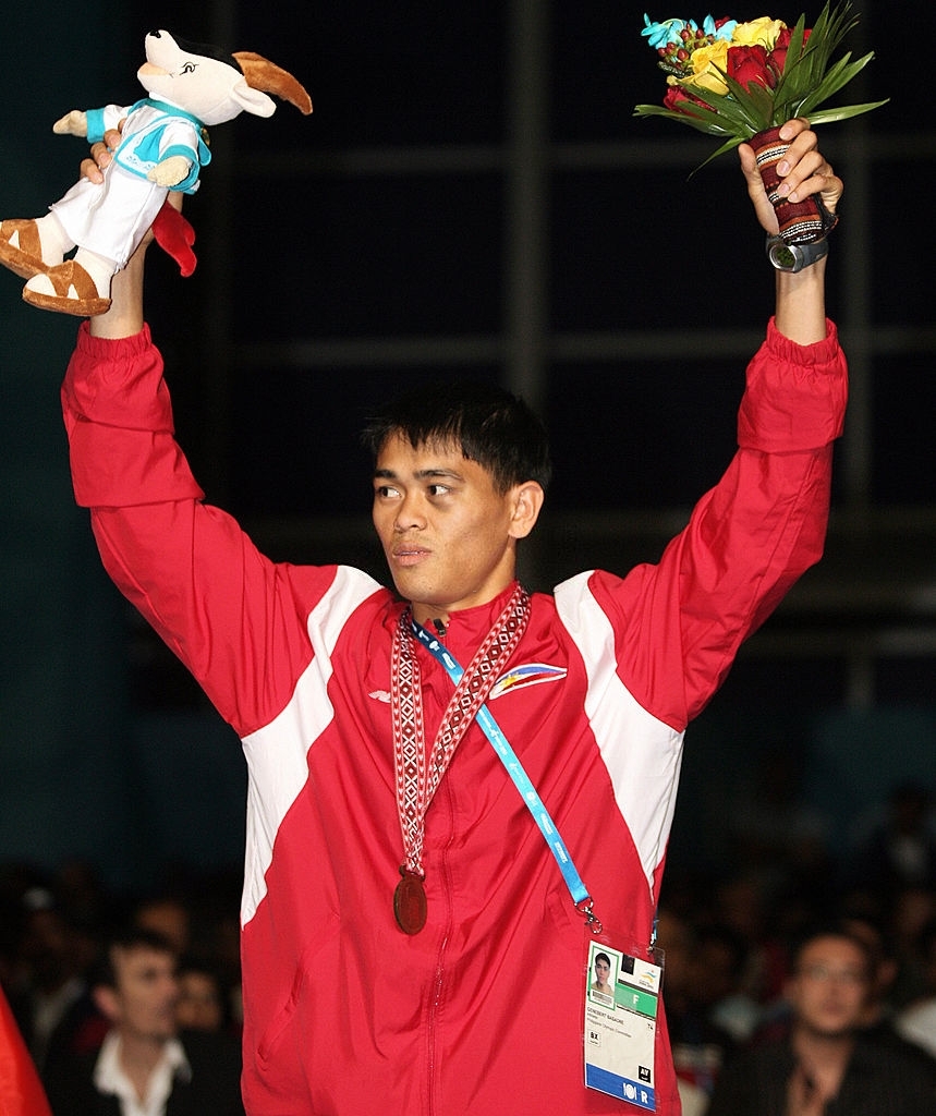 HCV boxing SEA Games 2005 Genebert Basadre qua đời sau khi bất ngờ đổ gục tại nhà riêng - Ảnh 3.