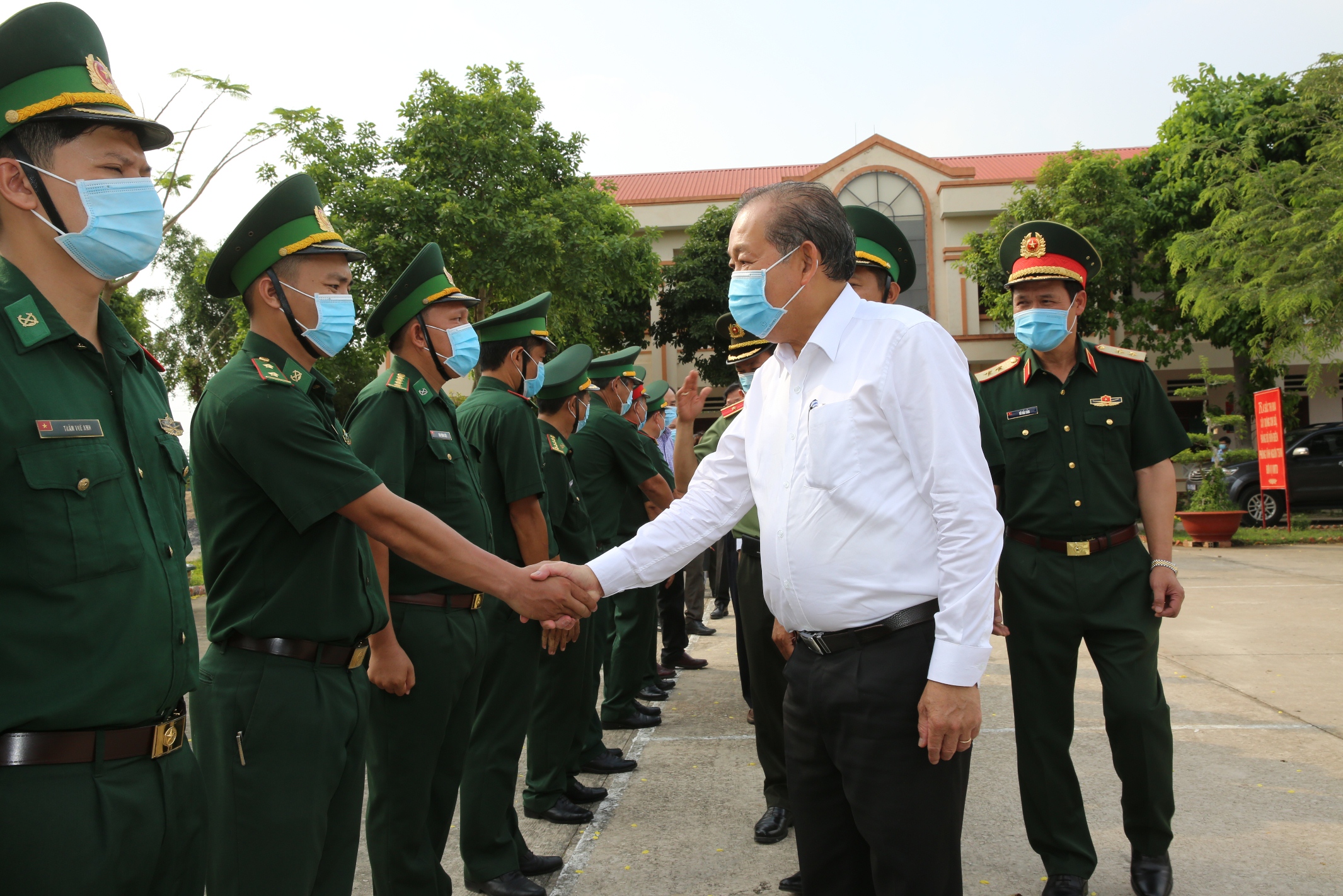 Pho Thá»§ TÆ°á»›ng TrÆ°Æ¡ng Hoa Binh Kiá»ƒm Tra Chá»‰ Ä'áº¡o Phong Chá»'ng Dá»‹ch Táº¡i An Giang