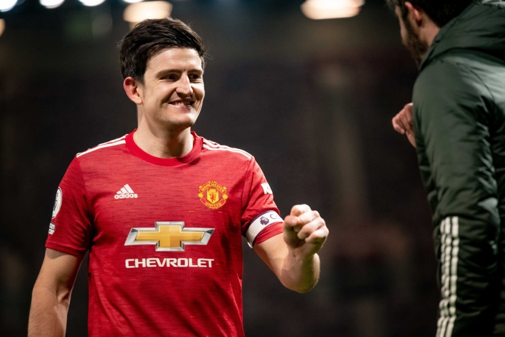 Trung vệ Harry Maguire gây tranh cãi với pha thoát phạt đền ở trận đấu thứ 100 cho MU - Ảnh 5.