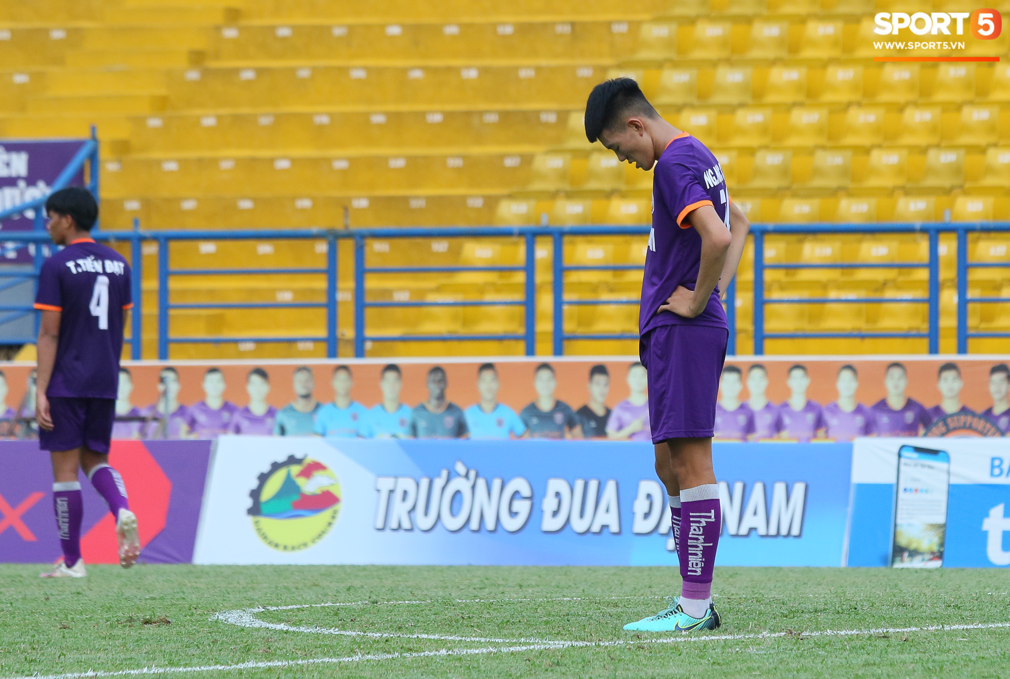 HAGL xếp đầu bảng V.League, đàn em U19 trong chờ một tấm vé vớt - Ảnh 7.