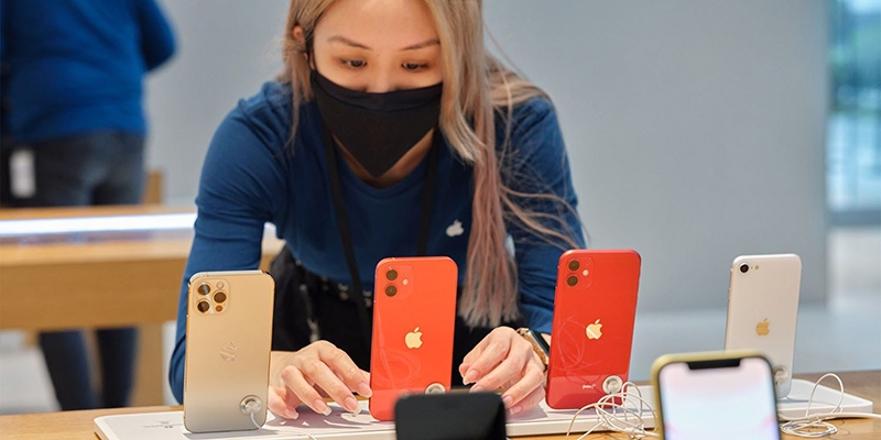 Đứng top 2 toàn cầu, điện thoại Apple kinh doanh ra sao tại Việt Nam? - Ảnh 2.