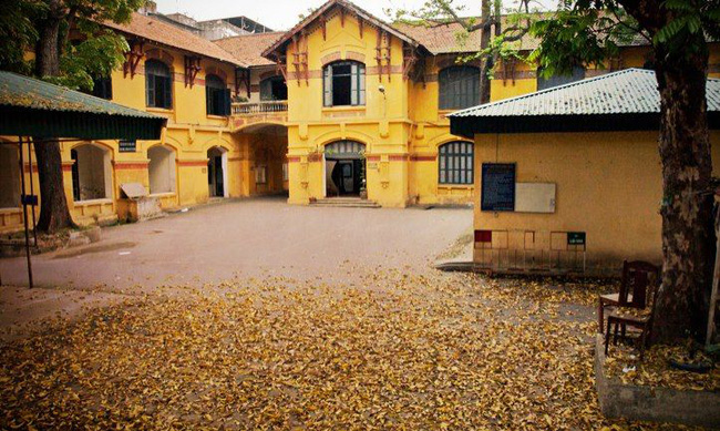 5 ngôi trường cổ kính tại Việt Nam, bước vào cứ ngỡ như đang sống trong lâu đài giữa trời Âu: Không con nhà giàu thì cũng toàn nhân tài ưu tú mới có suất học - Ảnh 15.