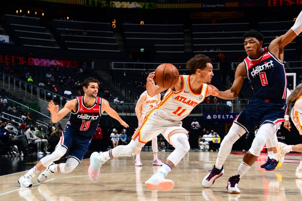 Russell Westbrook và ngày vui không trọn vẹn khi trở thành &quot;Vua Triple-Double&quot; tại NBA - Ảnh 3.