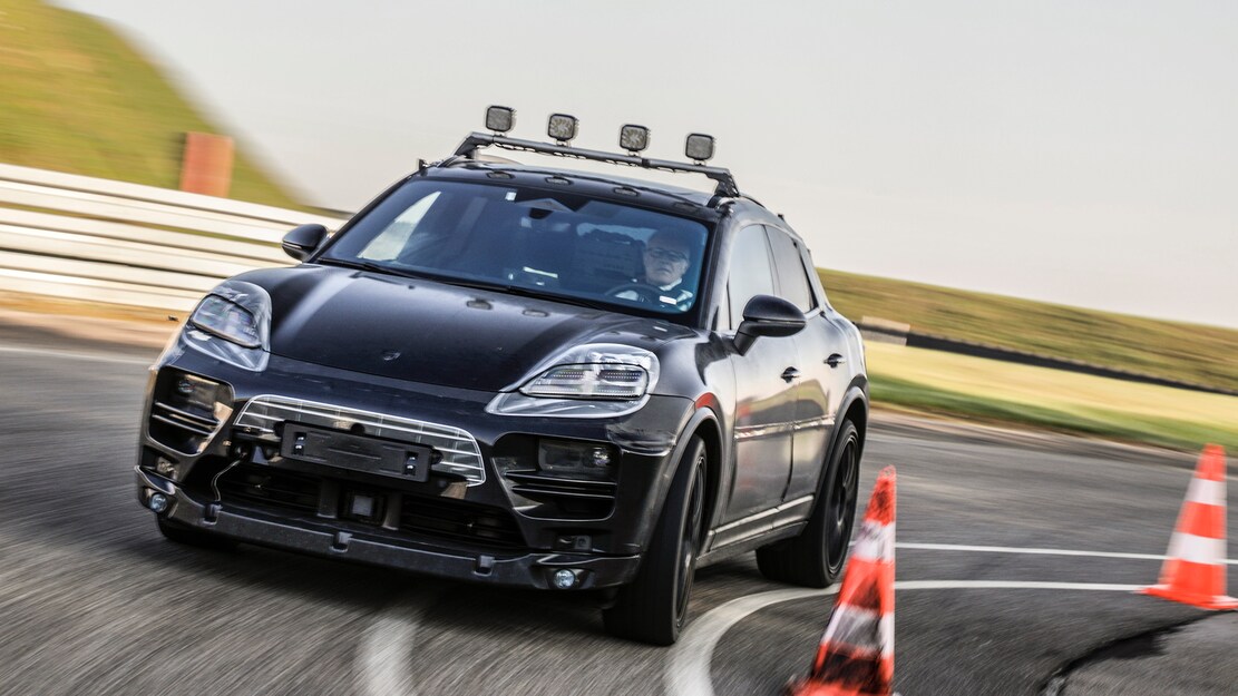 Porsche xác nhận: Macan đời mới, thuần điện sẽ ra mắt năm sau, có điểm hơn Taycan - Ảnh 2.