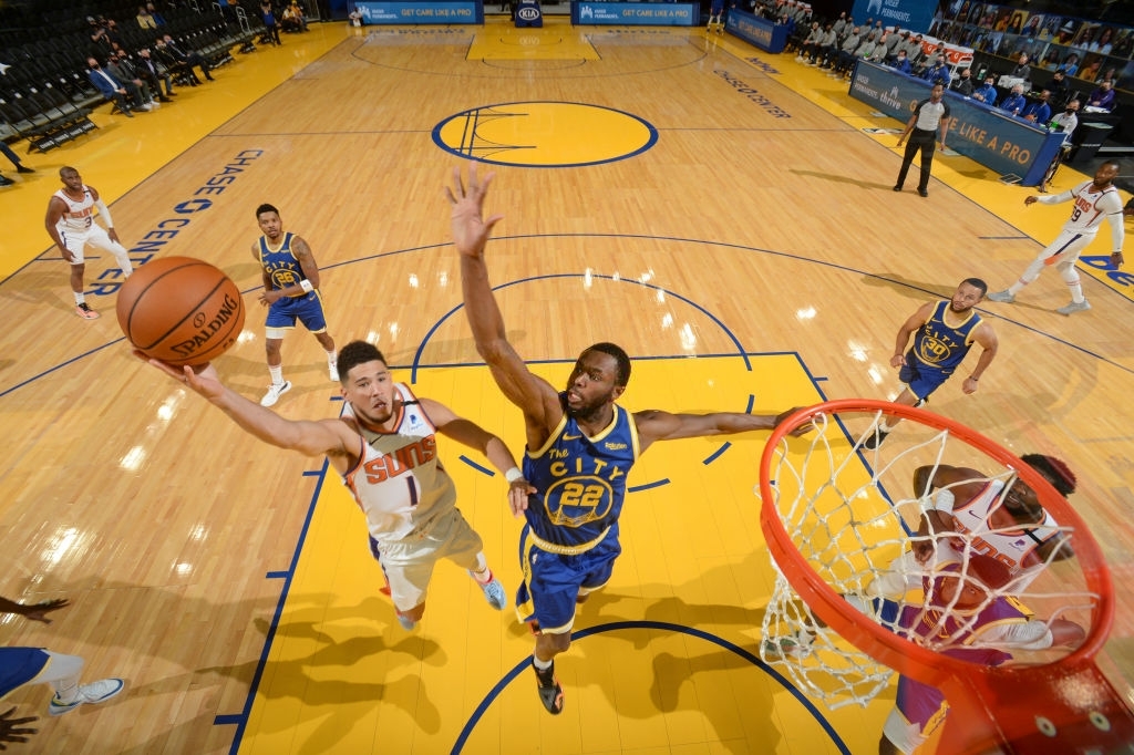 Kèm Stephen Curry đến &quot;tắt bếp&quot;, Phoenix Suns vẫn bại trận trước Golden State Warriors đầy cay đắng - Ảnh 3.