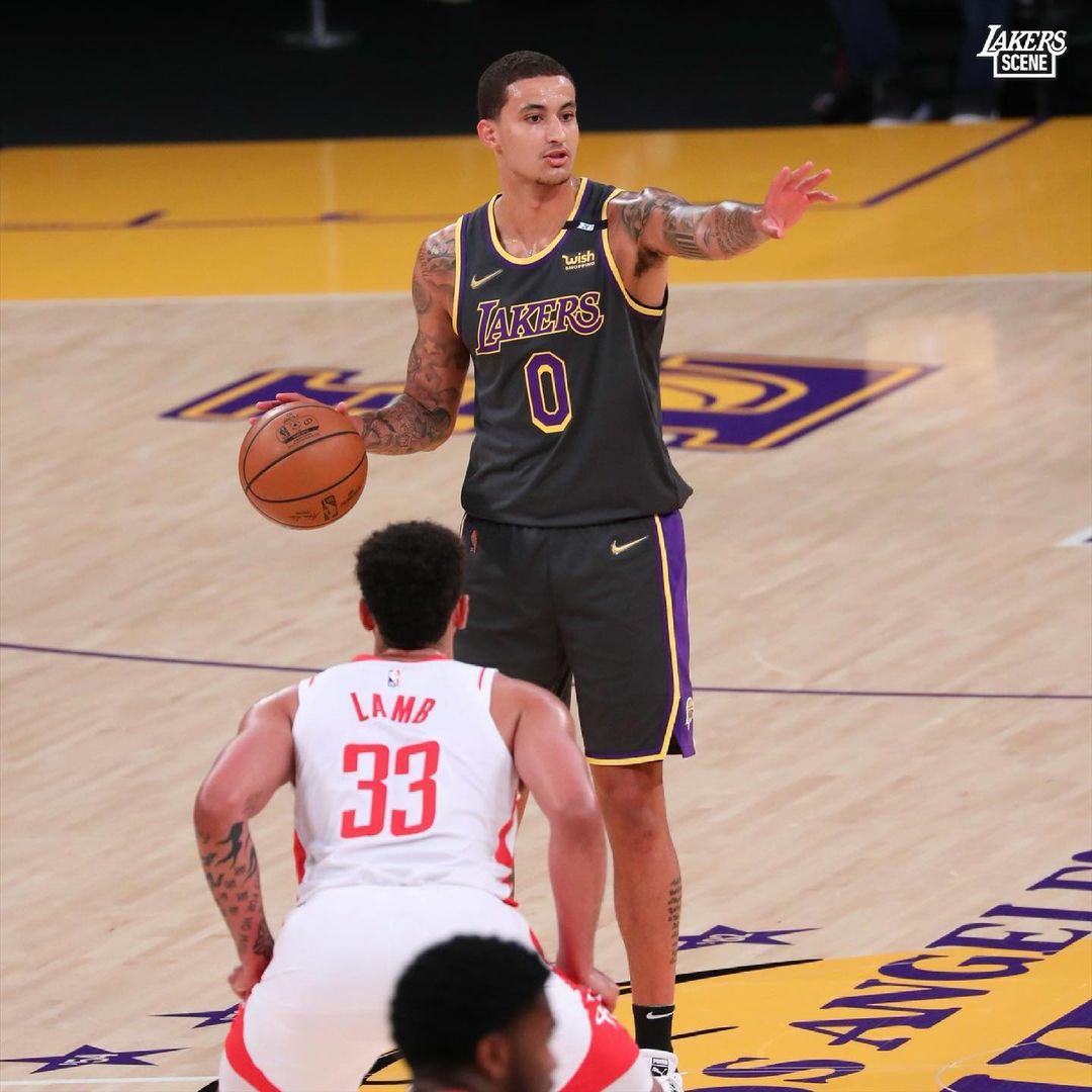 Anthony Davis và Lebron James nghỉ ngơi, Lakers vẫn thắng sít sao nhờ sự tỏa sáng của Kyle Kuzma - Ảnh 1.