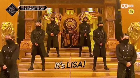 Clip teaser của Lisa (BLACKPINK) tại Kingdom: Hóa nữ vương sang chảnh, hứa hẹn đốt cháy sân khấu cùng iKON - Ảnh 2.