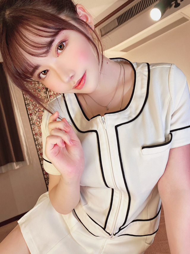 Eimi Fukada tâm sự chuyện gặp fan ngoài phố, ngỡ ngàng vì một câu nói của người hâm mộ - Ảnh 2.