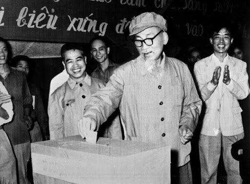 Thực hiện các nguyên tắc cơ bản của bầu cử theo tư tưởng Hồ Chí Minh góp phần xây dựng nhà nước pháp quyền của dân, do dân và vì dân - Ảnh 2.