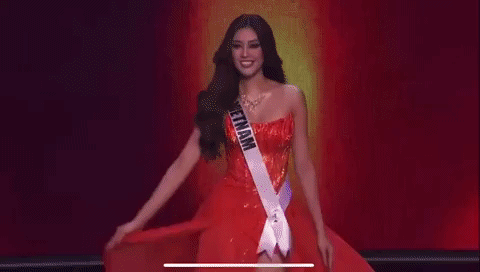 Miss Universe 2018 Ngoài HHen Niê với cú xoay váy thần sầu thì một đại  diện khác cũng có màn tung váy nhưng
