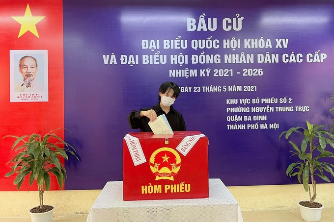 Dàn sao Việt đi bầu cử - Ảnh 13.