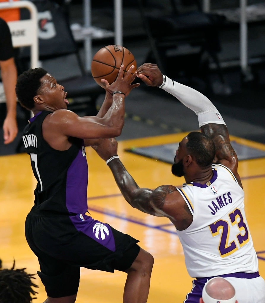 Đầy đủ binh hùng tướng mạnh, LeBron James vẫn không thể giúp Los Angeles Lakers thoát chuỗi thua - Ảnh 1.