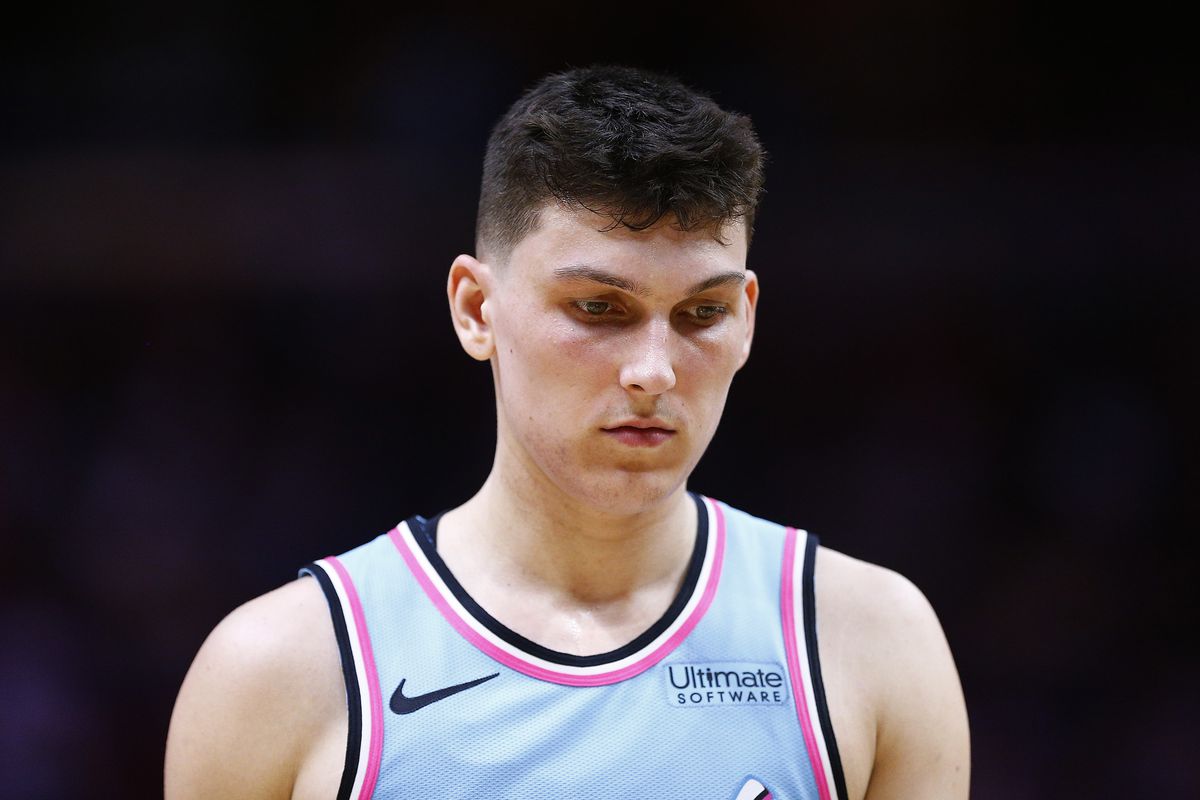 Tyler Herro và hình ảnh của một Miami Heat đầy tủi hổ mùa NBA Playoffs - Ảnh 6.