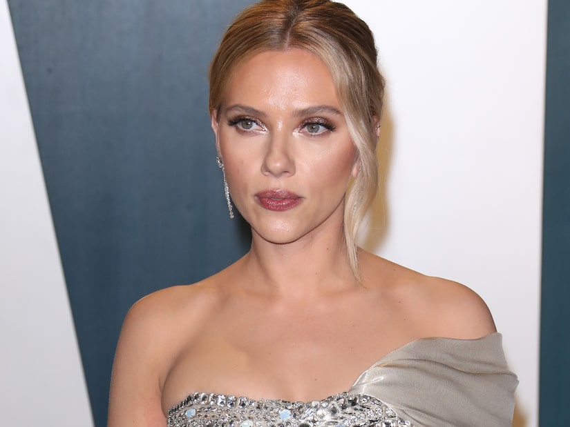 Scarlett Johansson tố cáo bị một tổ chức quấy rối và đặt câu hỏi xúc phạm, kêu gọi Hollywood tẩy chay mạnh mẽ - Ảnh 1.