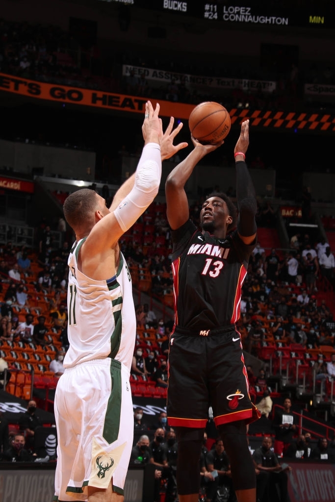 Bam Adebayo cần làm gì để vực dậy con tàu đắm Miami Heat? - Ảnh 4.