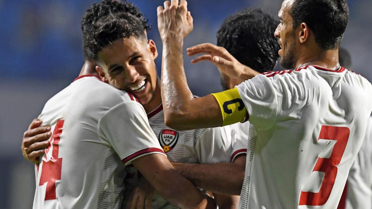 HLV đội tuyển UAE nói cứng, quyết đè bẹp Indonesia và dập tan giấc mộng đầu bảng của Việt Nam - Ảnh 1.