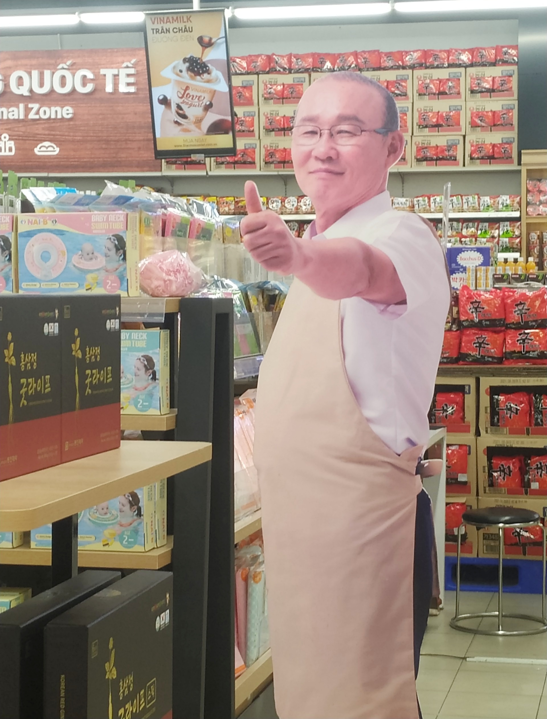 Điểm danh những lần thầy Park đi bán đồ ăn, đồ uống ở Việt Nam: Có món “chốt” được 1,66 triệu đơn chỉ trong 3 tháng - Ảnh 1.