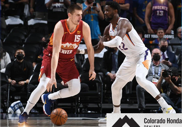 Nikola Jokic tức tưởi rời sân, Denver Nuggets chính thức bị Phoenix Suns loại khỏi cuộc đua Playoff - Ảnh 3.