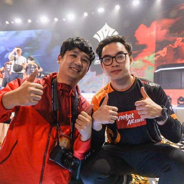 Phóng viên Esports Thái Lan - fan cứng của Team Flash và ProE: &quot;Tôi nghĩ rằng FL đang có cơ hội tốt để bảo vệ danh hiệu AWC&quot; - Ảnh 1.