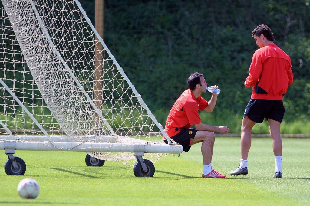 Ronaldo từng là con nghiện của Coca-Cola, trước khi tẩy chay nước uống có ga này - Ảnh 3.