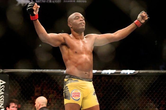 Thừa 2kg, nhà cựu vô địch quyền Anh thế giới Julio Chavez mất luôn 100 nghìn USD vào túi Anderson Silva - Ảnh 3.