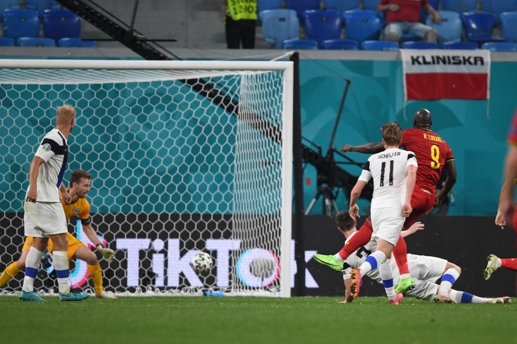Thắng nhẹ nhàng 2-0 trước Phần Lan, tuyển Bỉ hiên ngang bước vào vòng knock-out với 3 trận toàn thắng - Ảnh 9.