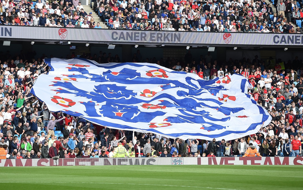 &quot;Chiều lòng&quot; UEFA, sân Wembley chuẩn bị đón 65,000 người hâm mộ tới xem bán kết và chung kết Euro - Ảnh 1.