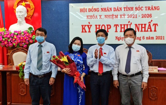 HĐND TPHCM, tỉnh Quảng Ngãi, Sóc Trăng bầu nhân sự chủ chốt - Ảnh 4.