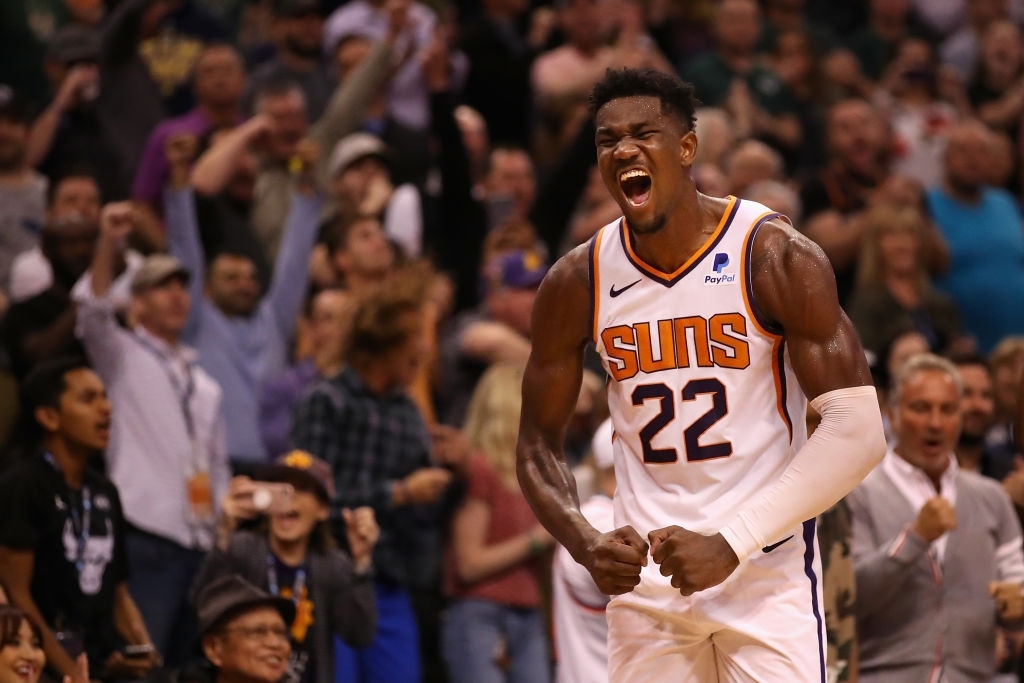 Deandre Ayton: Hòn đá tảng góp công cực lớn trong hành trình của Phoenix Suns - Ảnh 1.