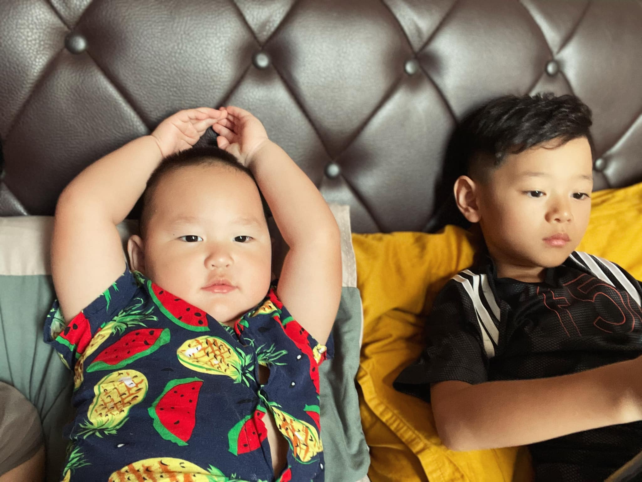 Điểm danh những gương mặt hot kid vàng trong làng hài hước: Nhóc Sữa nhà Hằng Túi &quot;lầy&quot; từ lúc mới sinh, nhưng quý tử của Hà Hồ mới giành ngôi vô địch! - Ảnh 8.