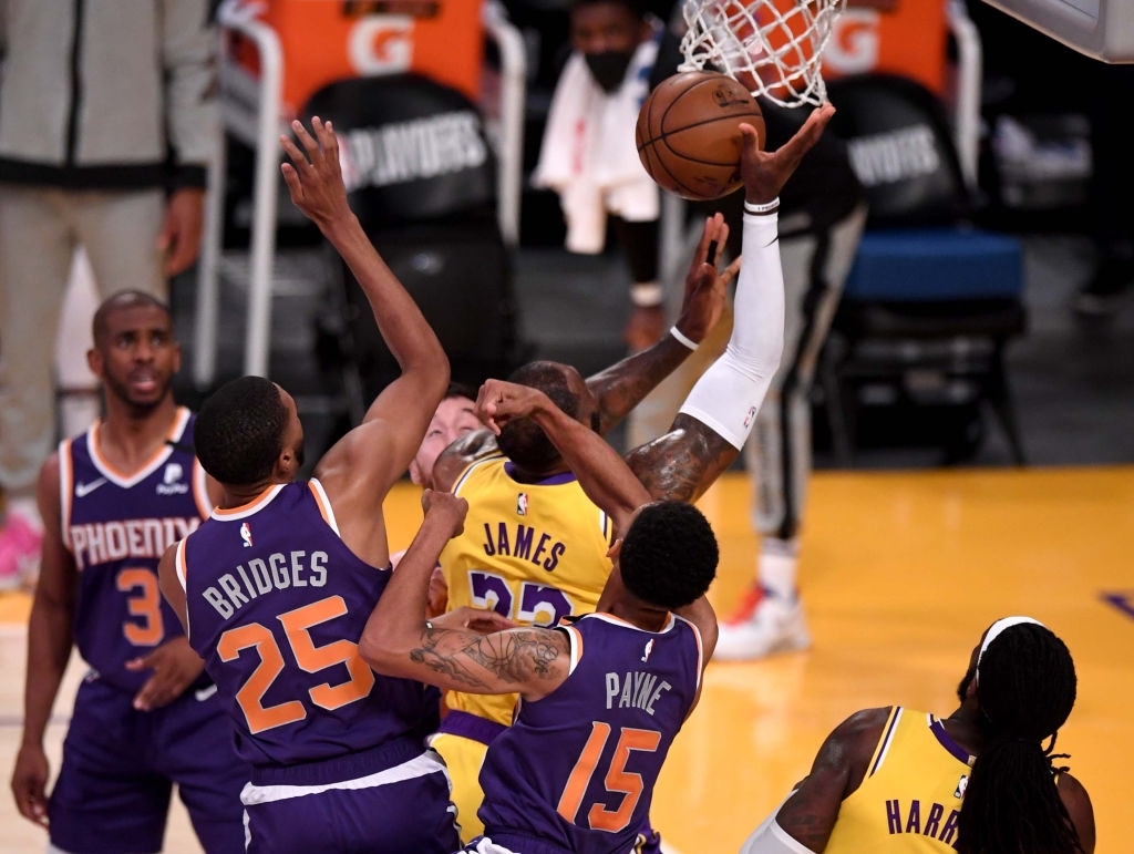 Đại thắng Los Angeles Lakers, khoản thù lao hậu hĩnh đang đợi các cầu thủ Phoenix Suns - Ảnh 1.