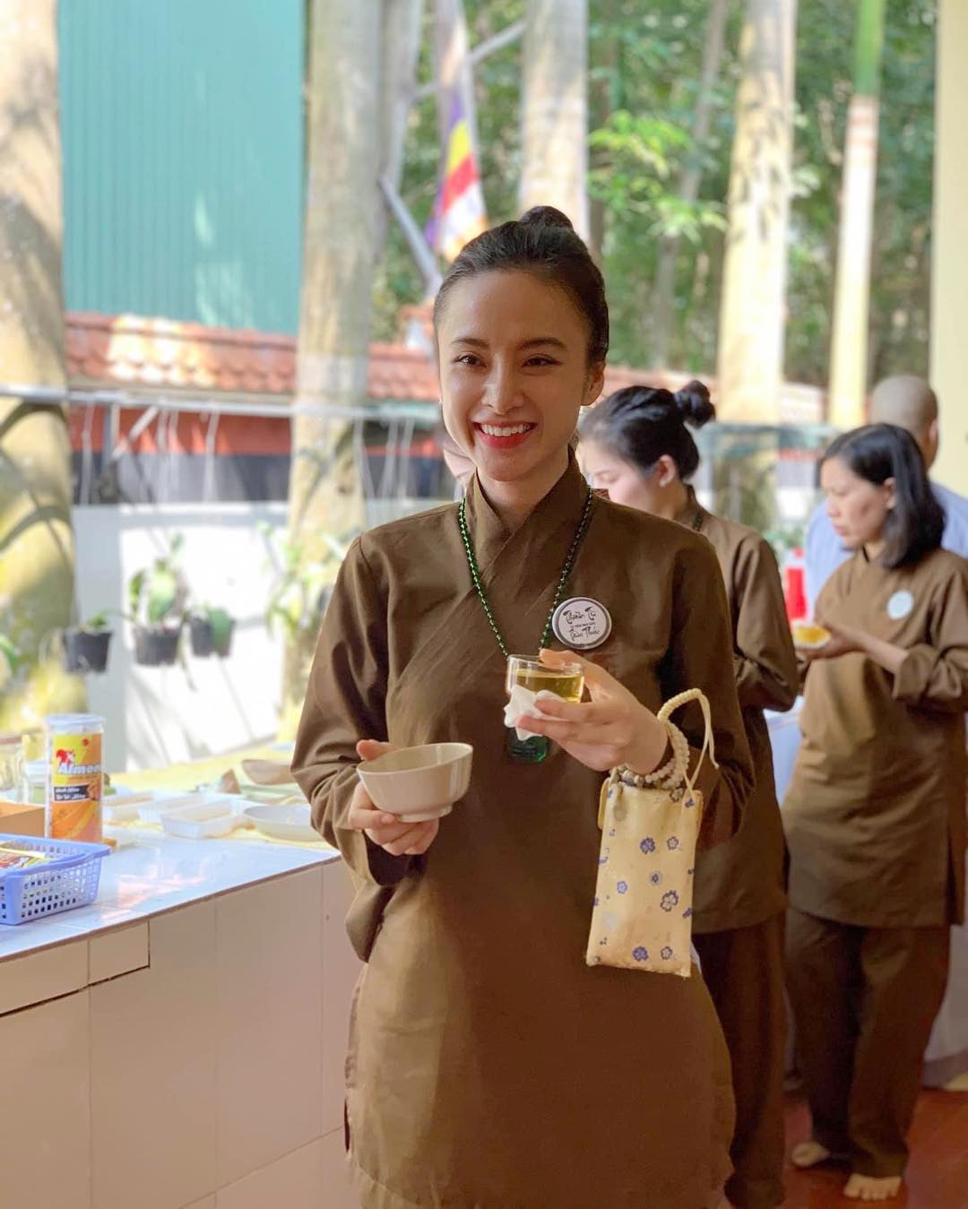 Angela Phương Trinh ở tuổi 26: Ngày càng xinh đẹp, dịu dàng vì tịnh thiền, sắp trở lại showbiz sau 3 năm ở ẩn? - Ảnh 3.