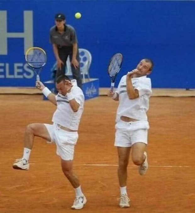 Những bức hình dìm hàng được chụp vào đúng thời điểm đầy hài hước - Ảnh 4.