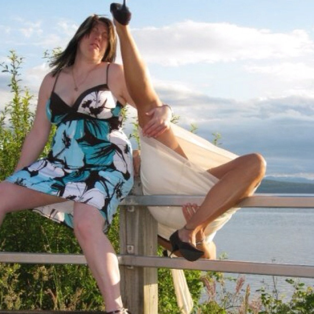 Những bức hình dìm hàng được chụp vào đúng thời điểm đầy hài hước - Ảnh 6.